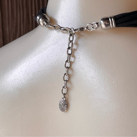 Silvertone Floral Embossed Medallion Multi Strand Necklace Matching Earring Set - Picture 15 of 16